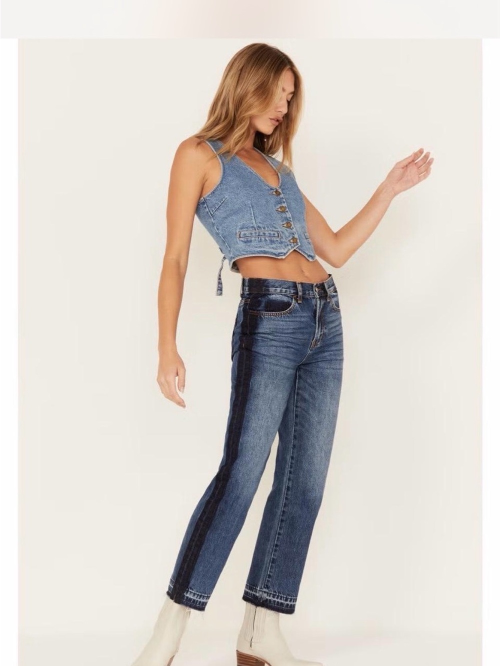 Ceros Women's Mid-Rise Straight Leg Jeans with Dark Side Stripe - Blue